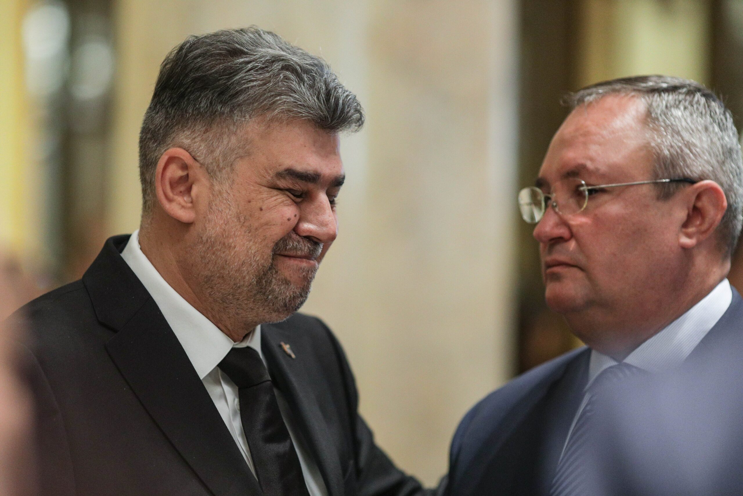 Consens PSD-PNL pentru reducerea cheltuielilor. Tăieri de sporuri și desființări de posturi în instituțiile statului