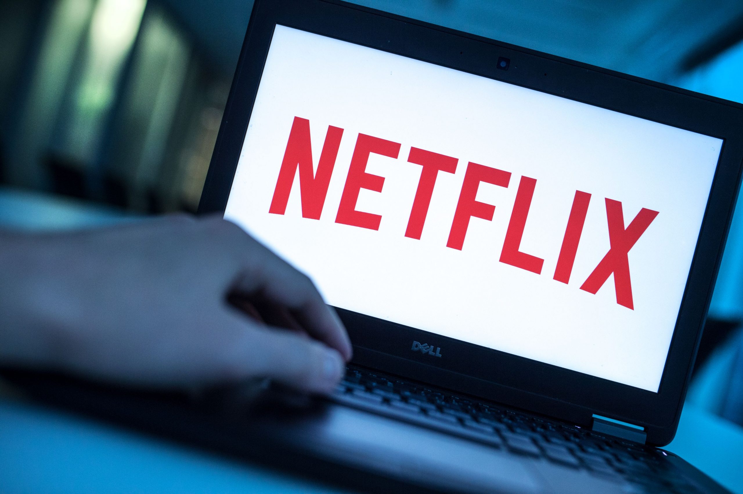Netflix oferă un salariu de până la 900.000 dolari pentru un job care presupune să lucrezi cu inteligența artificială