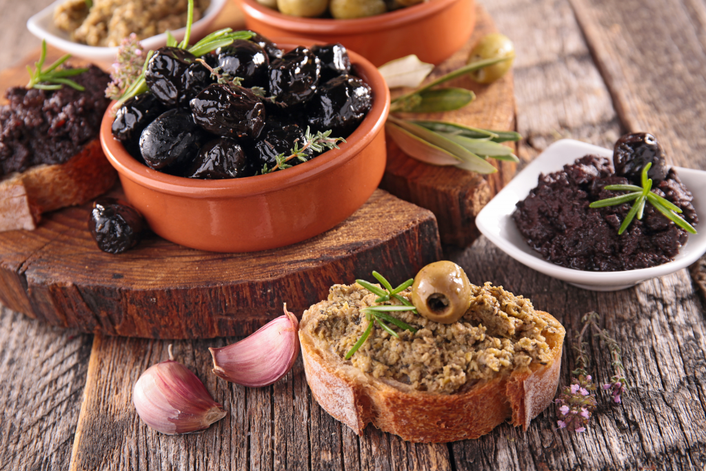 Rețete De Pastă De Măsline. Cum Se Prepară Celebrul Aperitiv Grecesc