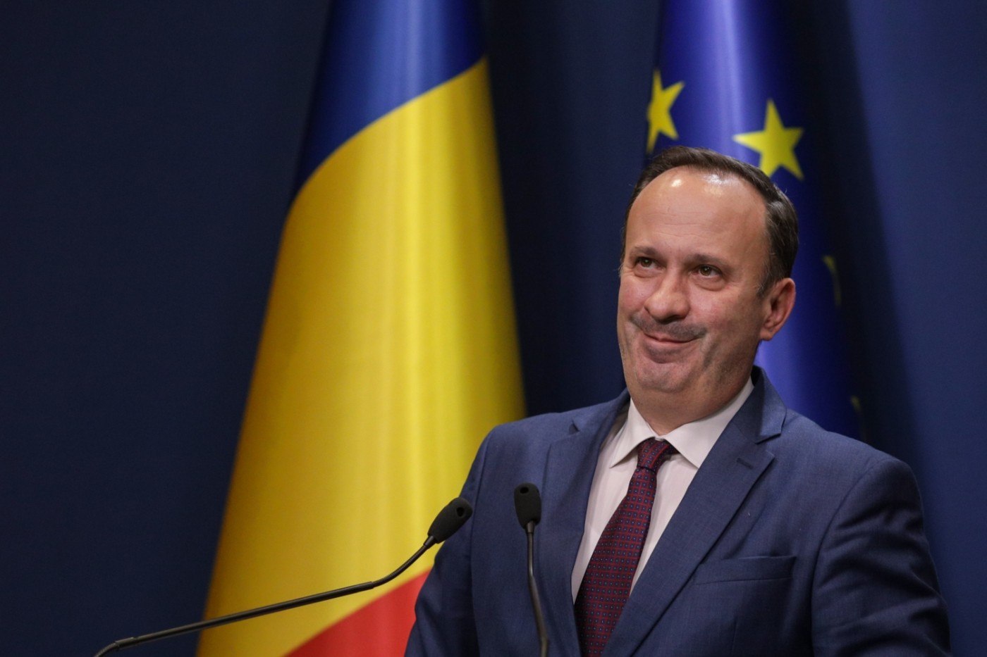 Noi bani din PNRR, primiți de Guvern la începutul lunii septembrie. Cât ar trebui să intre în conturile statului