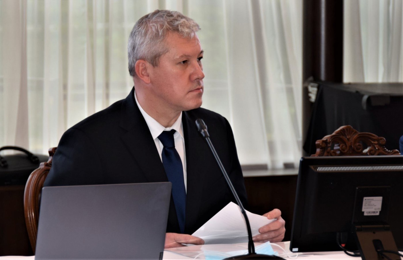 Cătălin Predoiu: „Crima organizată a proliferat din cauza corupţiei şi a pasivităţii administraţiei, inclusiv a Poliţiei“