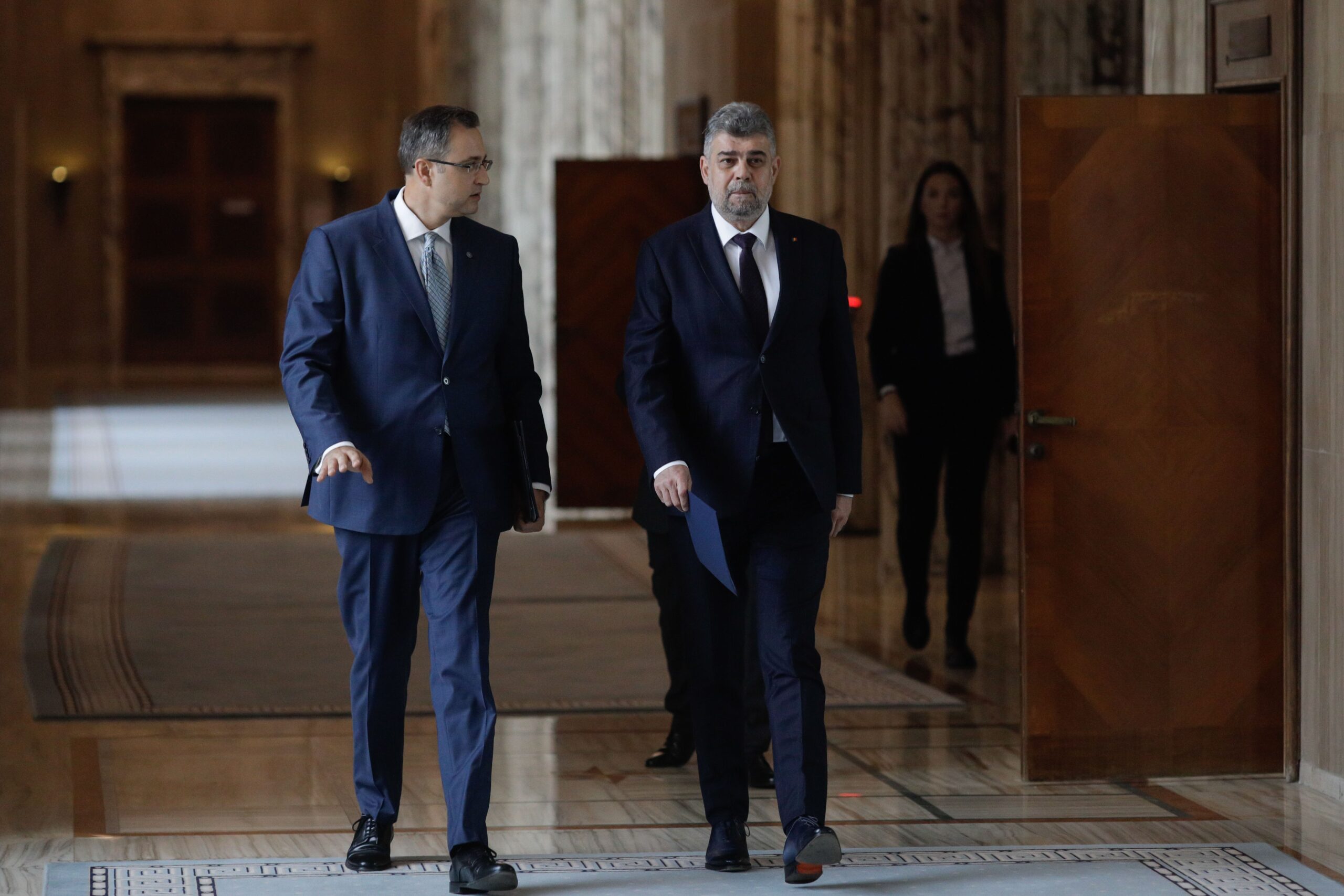 Guvernul alocă bani pentru familiile afectate de tragedia de la Odorheiu Secuiesc. Ce alte ajutoare sunt date