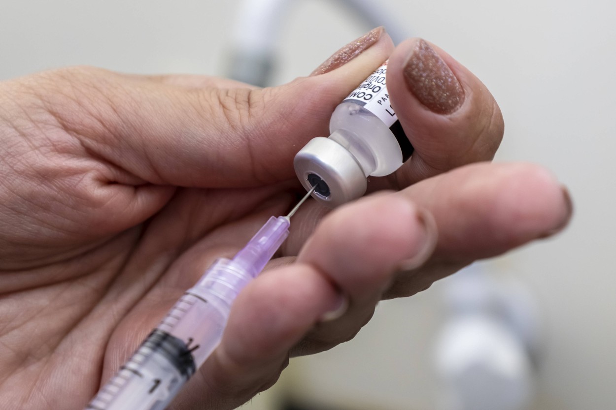 „215 milioane doze vaccin anti-COVID, aruncate la gunoi de țările UE” / Ce loc ocupă România
