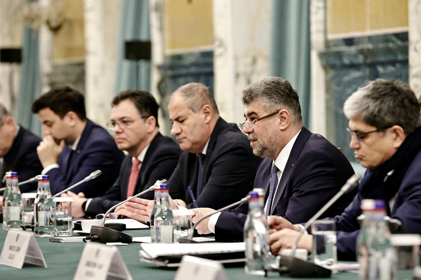Ciolacu: Îmi doresc un dialog permanent cu mediul de afaceri. Doar împreună vom găsi soluţii pentru creşterea economiei
