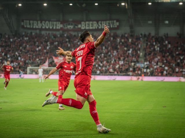 Antonio Sefer i-a cucerit pe fanii lui Hapoel Beer Sheva, după ce a dat gol și a oferit un assist