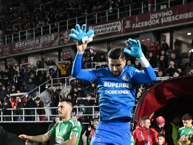 Horațiu Moldovan ”se luptă” cu portarul lui Real Madrid pentru transferul la Betis