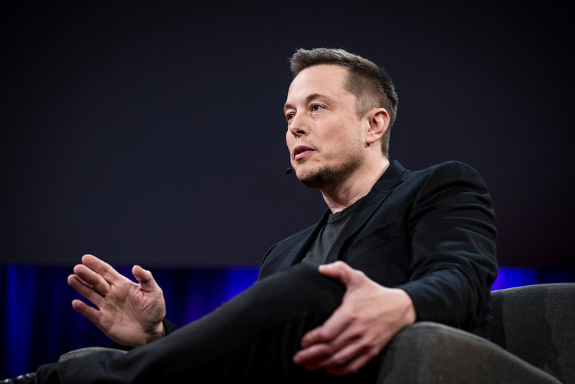 Elon Musk vrea încă 12% din controlul companiei Tesla