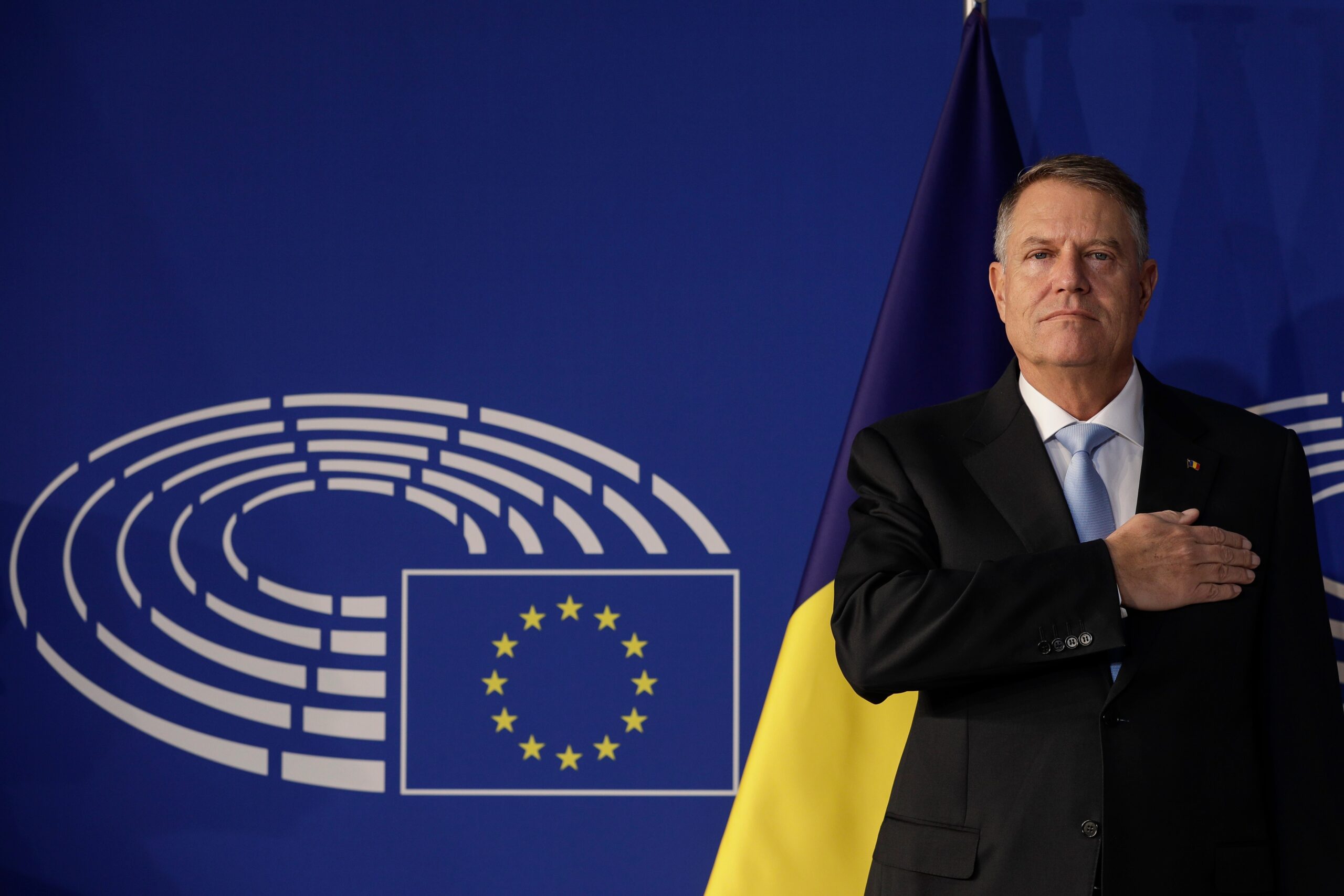 Iohannis, împotriva reintroducerii serviciului militar obligatoriu: „Nu este fezabil”. Cum i s-a părut Armata