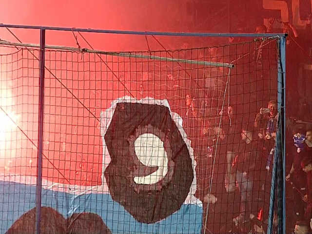 Au ignorat pedepsele de la Rapid. Torțe și fumigene la Farul – FCSB. Singurul stadion pe care a mai fost show pirotehnic