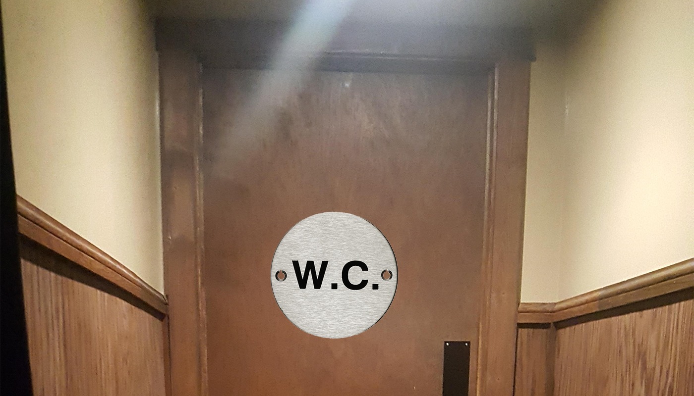 De la ce vin inițialele „WC” (veceu), de fapt. Majoritatea românilor folosesc acest cuvânt zilnic, fără însă a-i ști semnificația