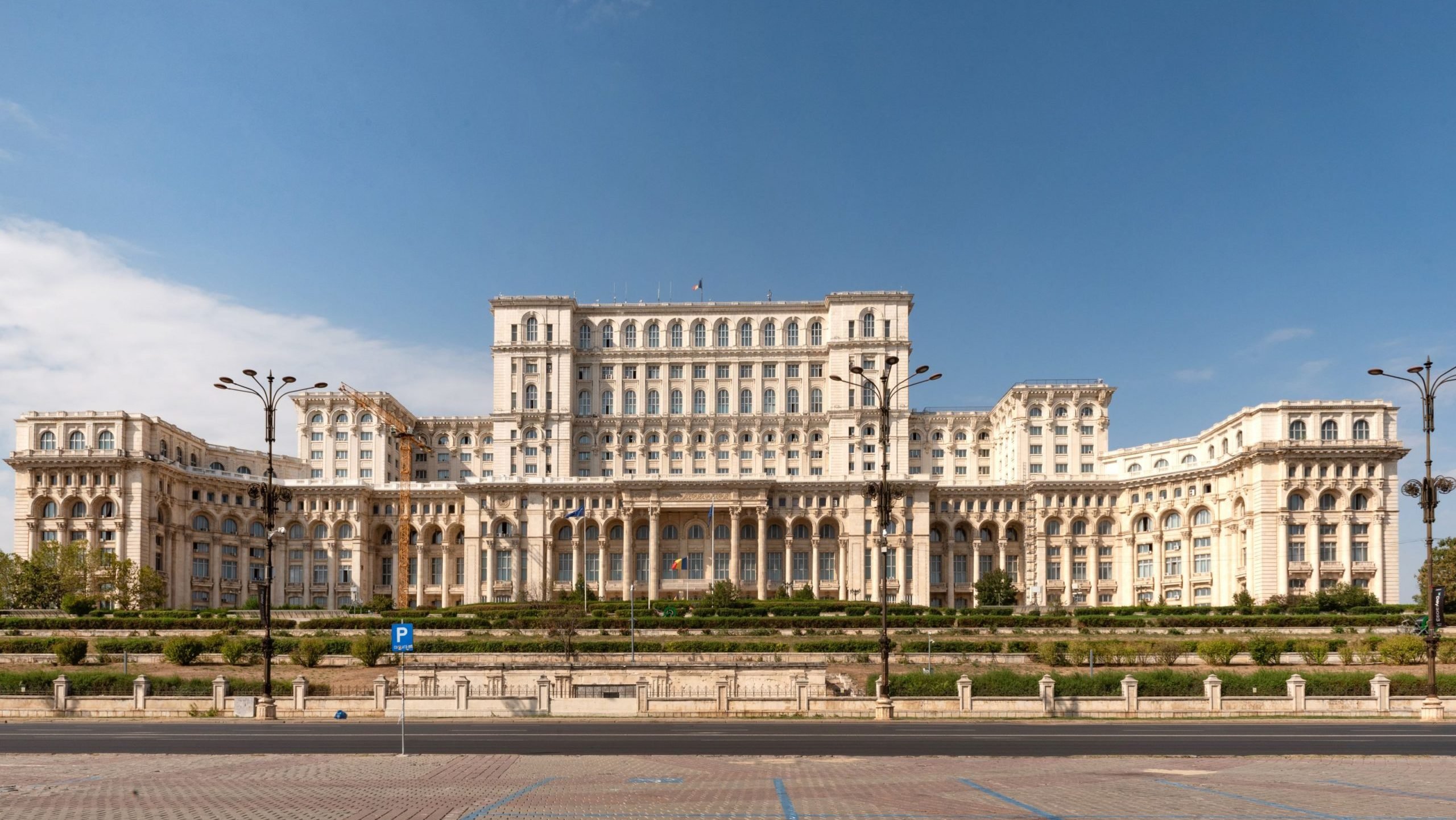 Un Jurnalist Britanic A Petrecut 48 De Ore în București. „Adevăratele Bijuterii Se Află în Inima Orașului”