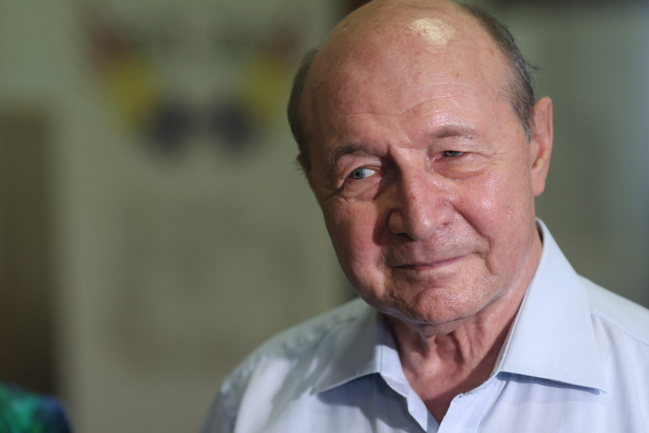 Băsescu spune că turul 2 nu s-ar fi anulat dacă ar fi intrat Ciolacu sau Ciucă