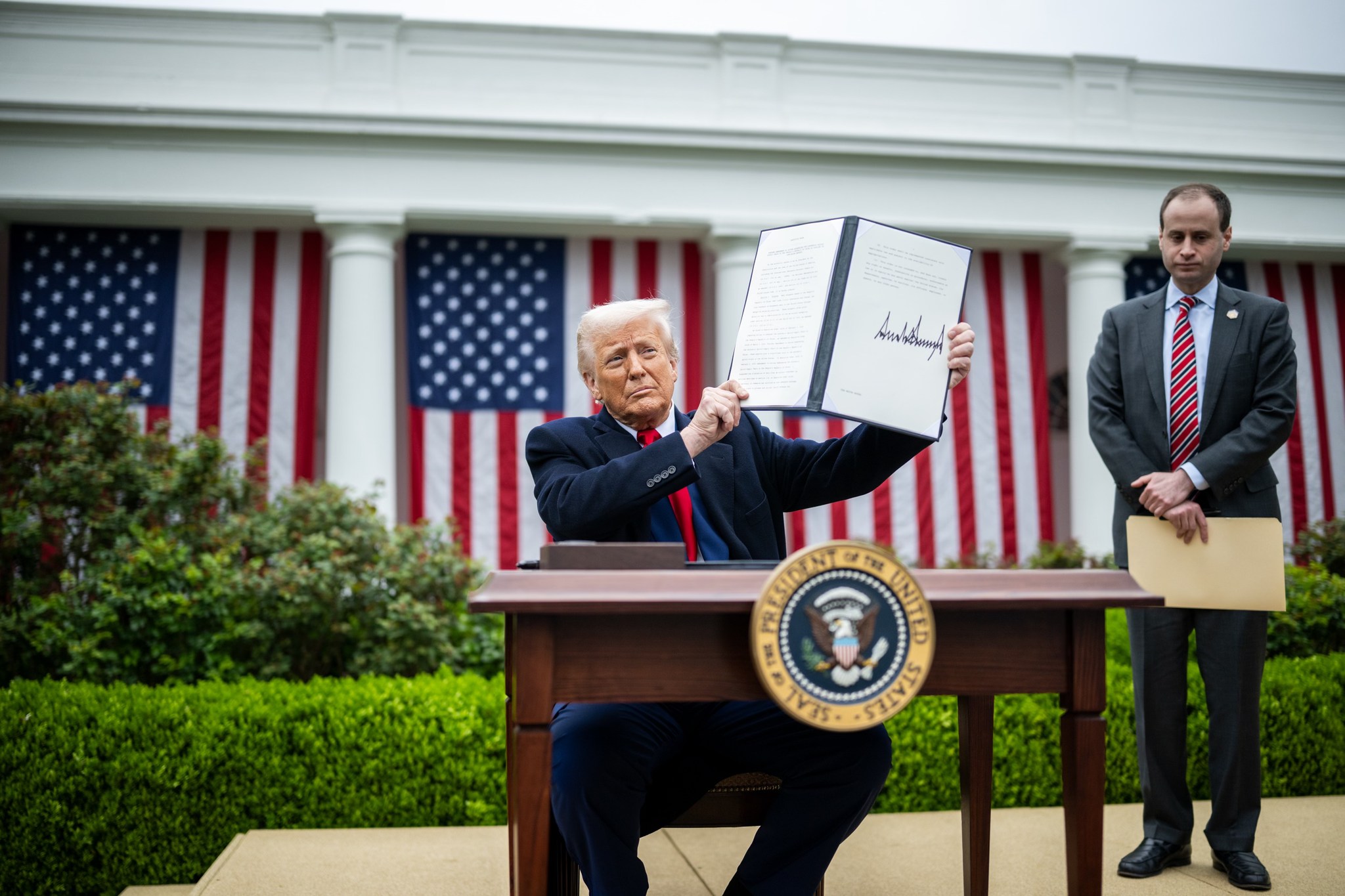 Trump a impus tarife vamale de 20% pentru produsele din UE