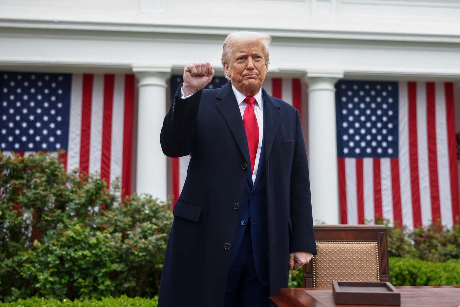 Tarifele impuse de Donald Trump nu au nici o logică