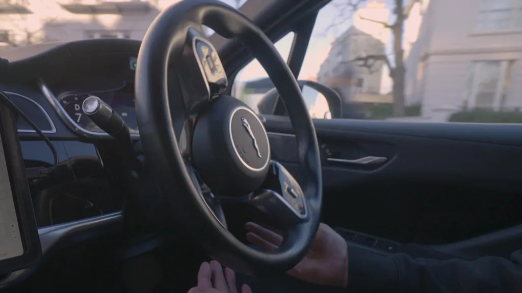 Uber este „gata de lansare” cu taxiuri fără șofer în Marea Britanie