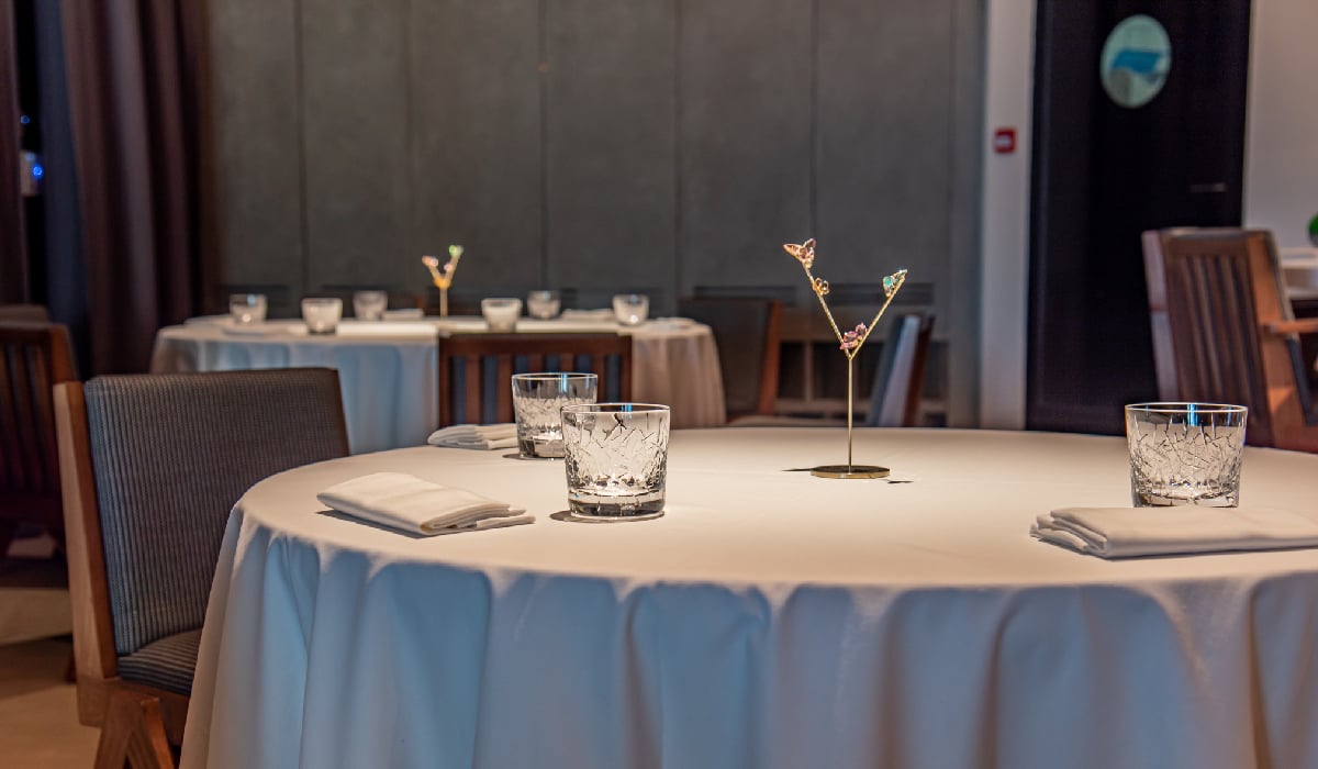 Primul restaurant indian cu 3 stele Michelin din lume are doar 20 de locuri și e în Dubai