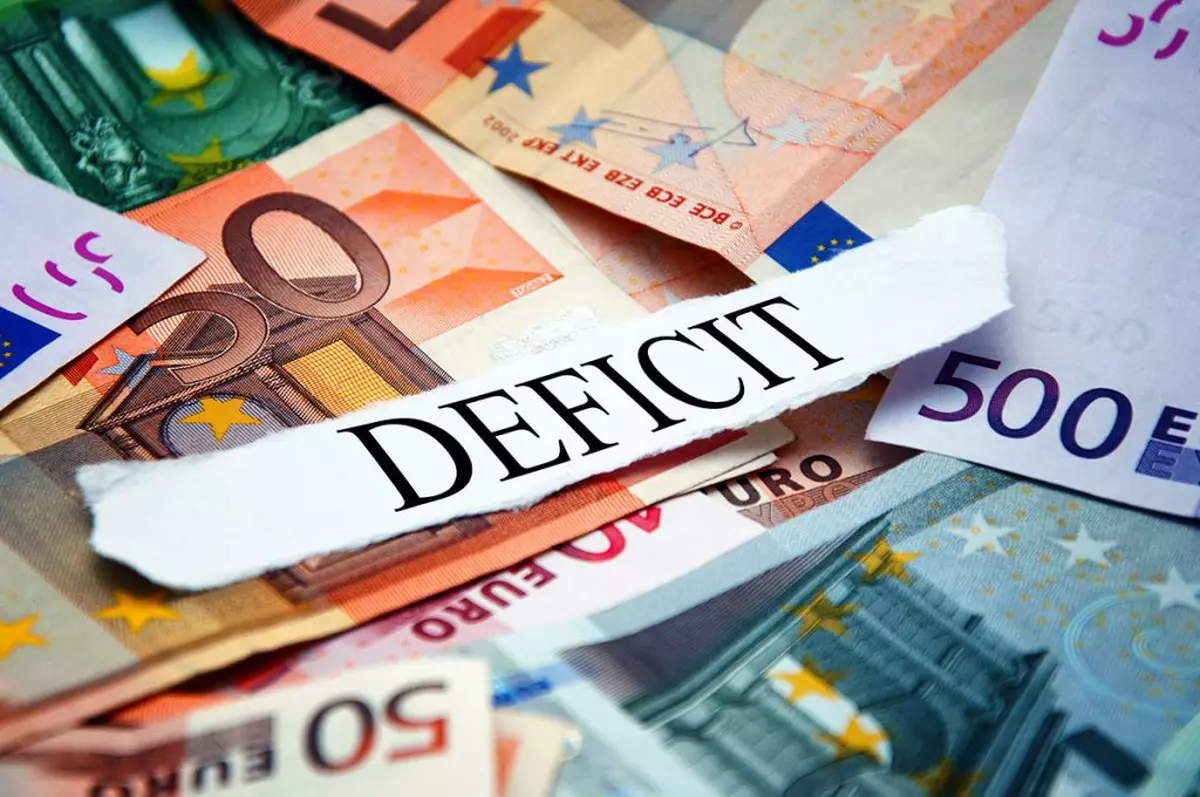 Are România 20 miliarde € pentru 500.000 de concedieri?