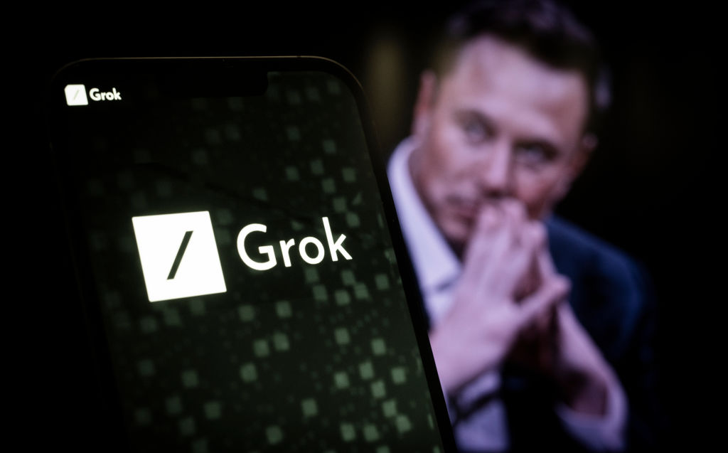 Musk spune că A.I.-ul este antrenată cu multe informații inutile