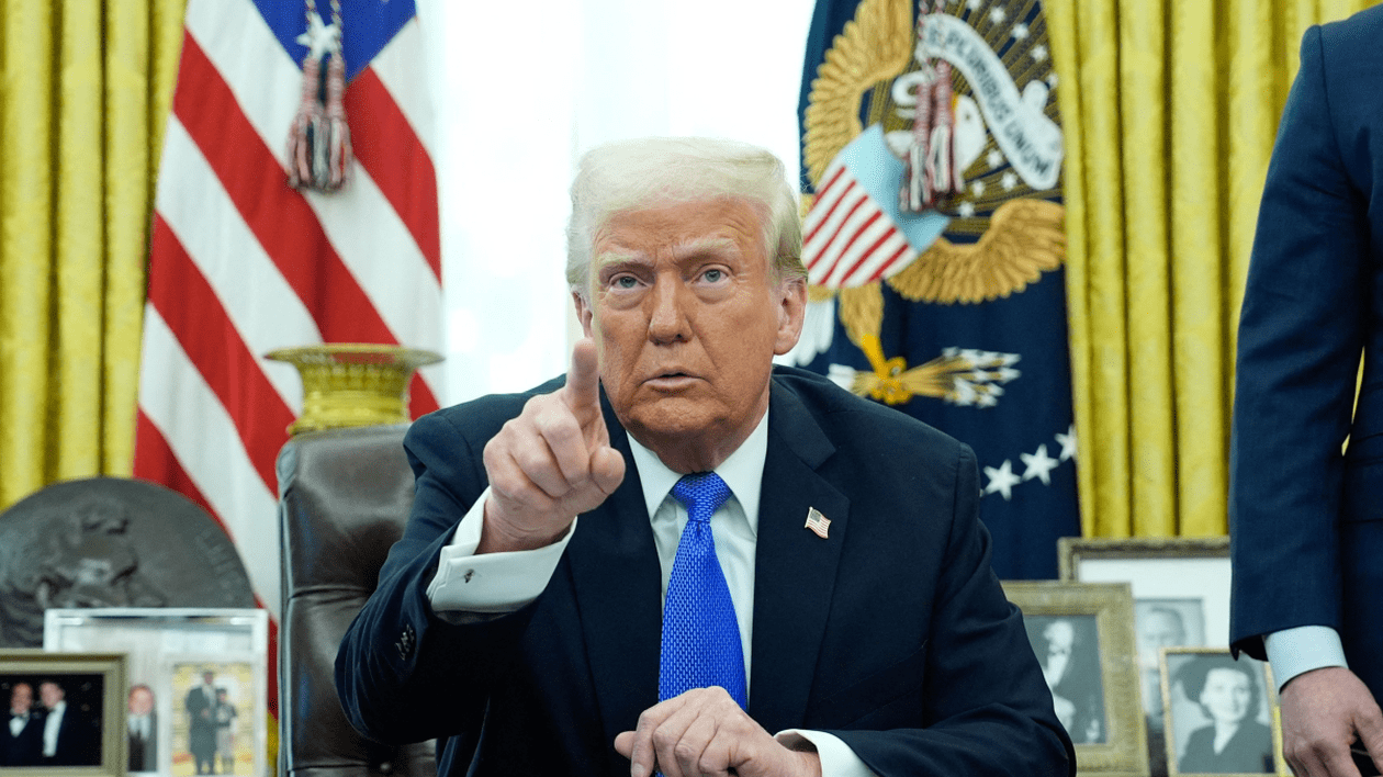 Tarifele lui Trump pun în pericol economia SUA, avertizează OCDE