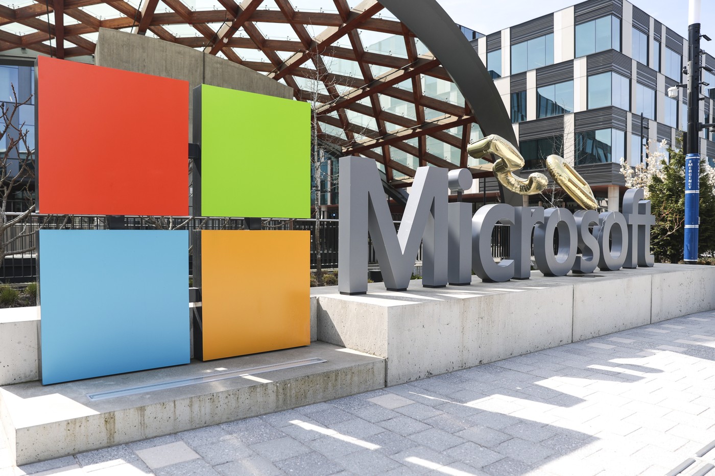 Microsoft a dezvăluit un instrument AI de diagnosticare medicală care ar fi de patru ori mai bun decât medicii umani