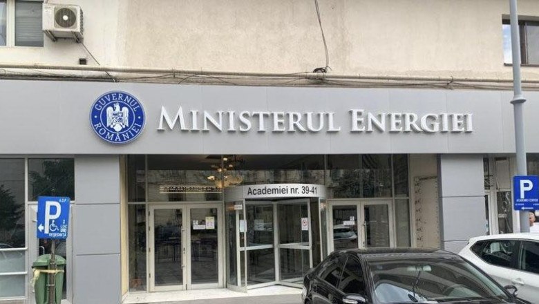 Descinderi DNA la Ministerul Energiei: directorul Ionel Georgescu, suspectat că aranja examenele pentru posturi publice
