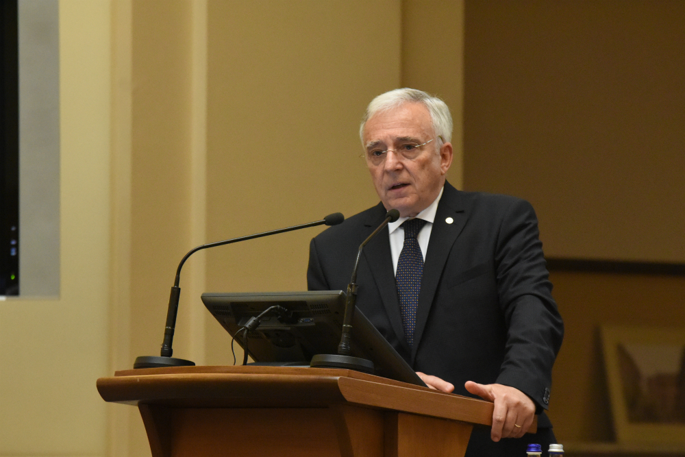 Valoarea datoriilor României în străinătate e 212,37mld euro