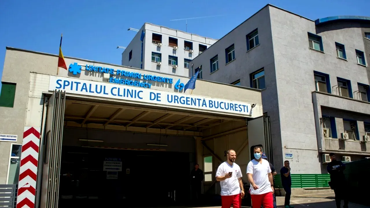 Cât plătesc românii neasigurați pentru o vizită la medic, după 1 august 2025. O zi de spitalizare costă mai mult decât pensia medie
