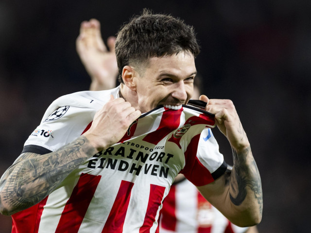 De neoprit: GOL și ASSIST pentru Dennis Man la PSV în 45 de minute! Olandezii: ”Ceva de savurat. Superb!”