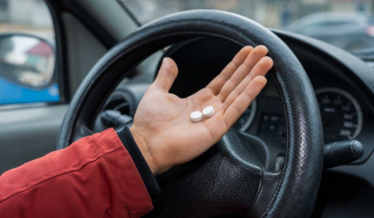 Șoferii pot rămâne fără carnet din cauza medicamentelor banale de răceală. Lista actualizată
