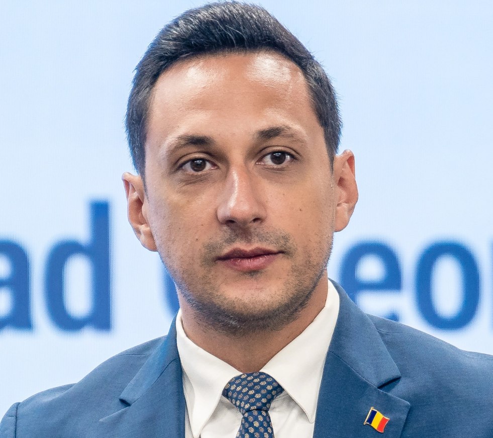 Portret de candidat. Cine este Vlad Gheorghe, fostul eurodeputat care vrea să conducă Primăria Capitalei