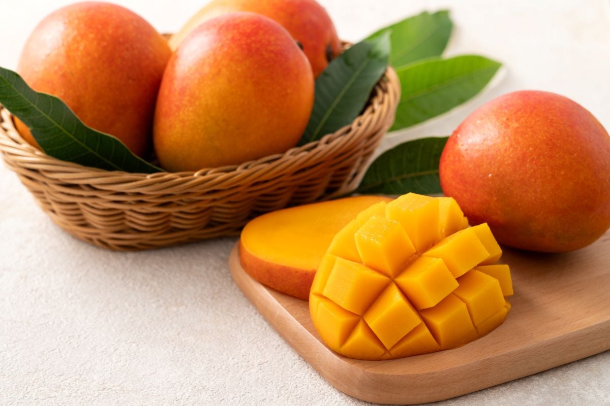 Cum se curăță un mango