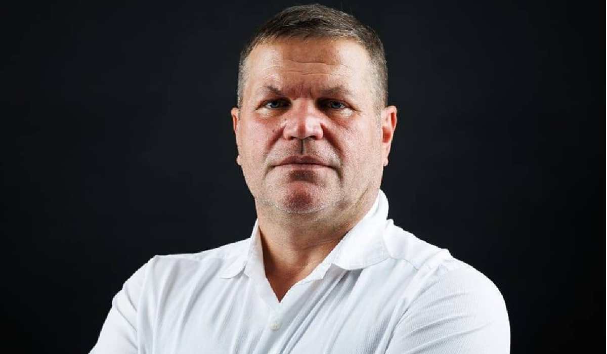 Medic chirurg din Galați, certat de un pacient pentru că l-ar fi operat prea repede, iar AI-ul i-a zis că trebuia să dureze mai mult
