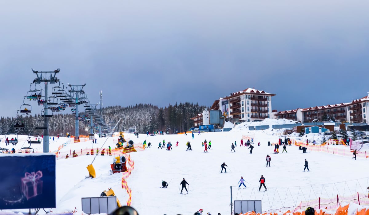 tarifele pentru cazare, skipass și echipamente