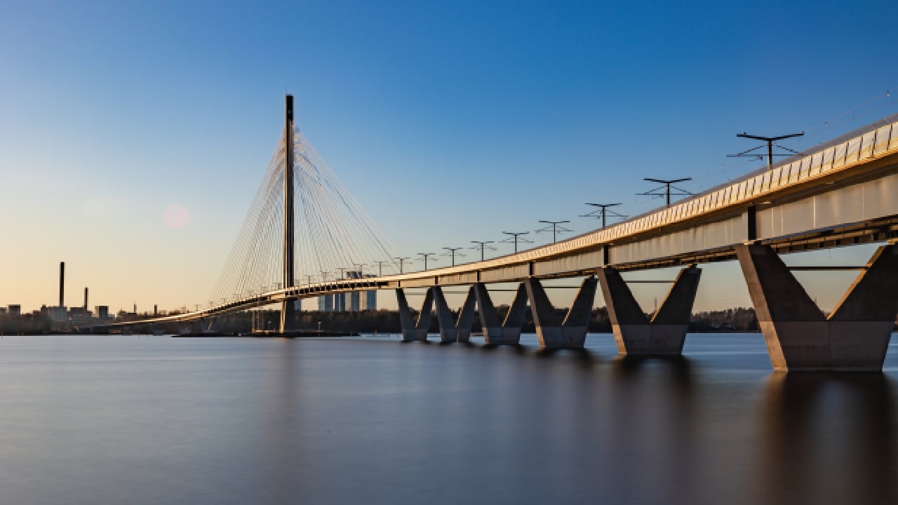 Finlanda a inaugurat cel mai lung pod, dar nici o mașină nu va trece pe el