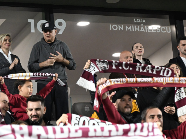 O imagine cu Dan Șucu a apărut pe ecranul din Giulești, iar fanii Rapidului n-au stat pe gânduri la meciul cu CFR Cluj