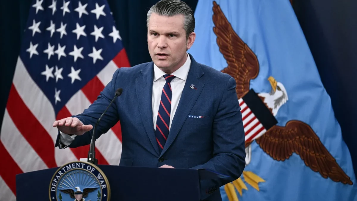 Pete Hegseth face primele declarații după schimbul de focuri dintre SUA și Iran din Strâmtoarea Ormuz