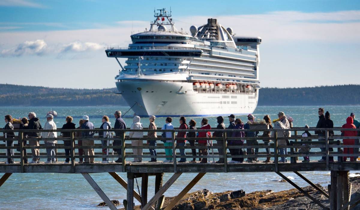 115 oameni s-au îmbolnăvit pe Caribbean Princess