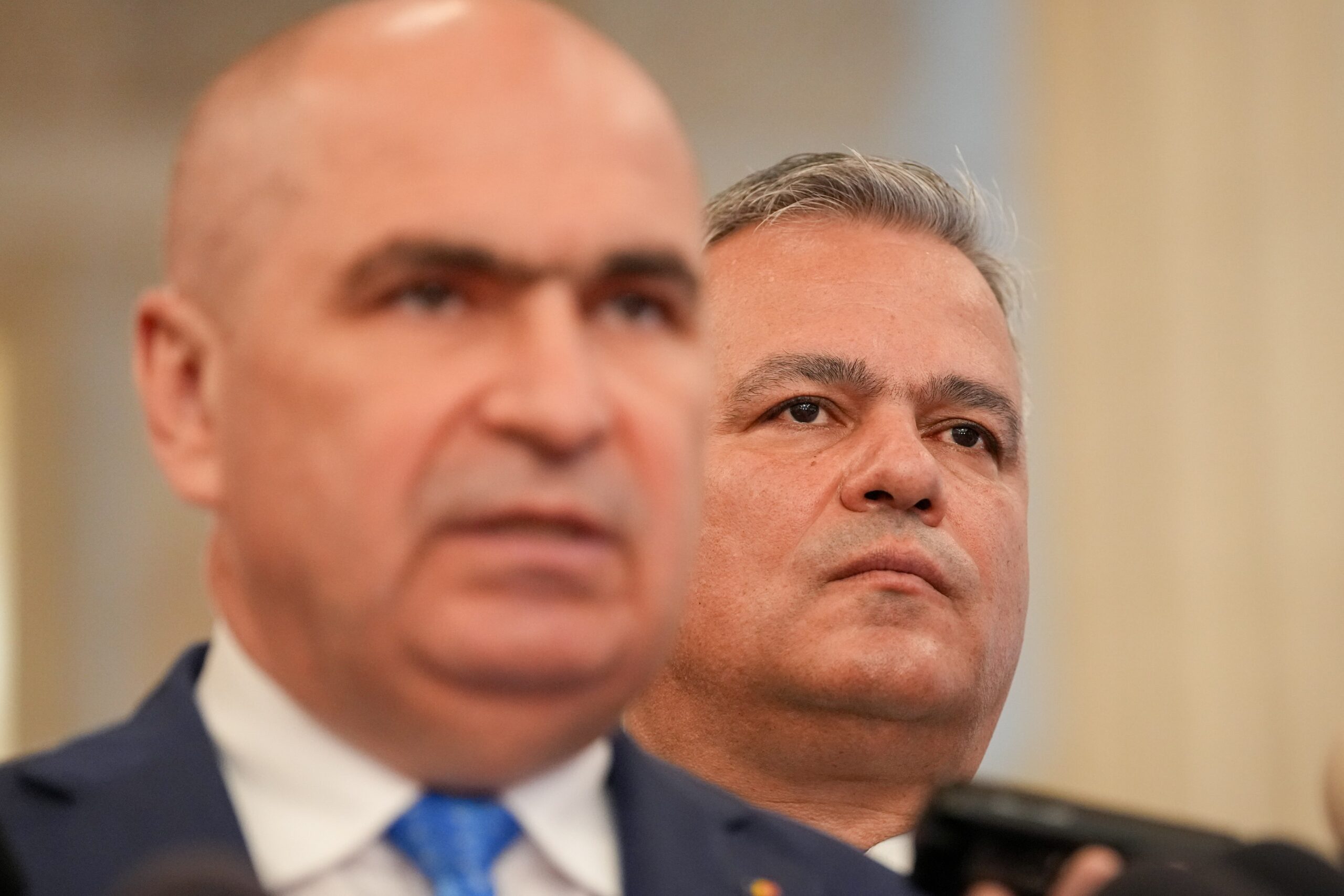 Sprijin pentru Bolojan: filialele PNL din Cluj și Maramureș se opun participării la formarea guvernului Veștea