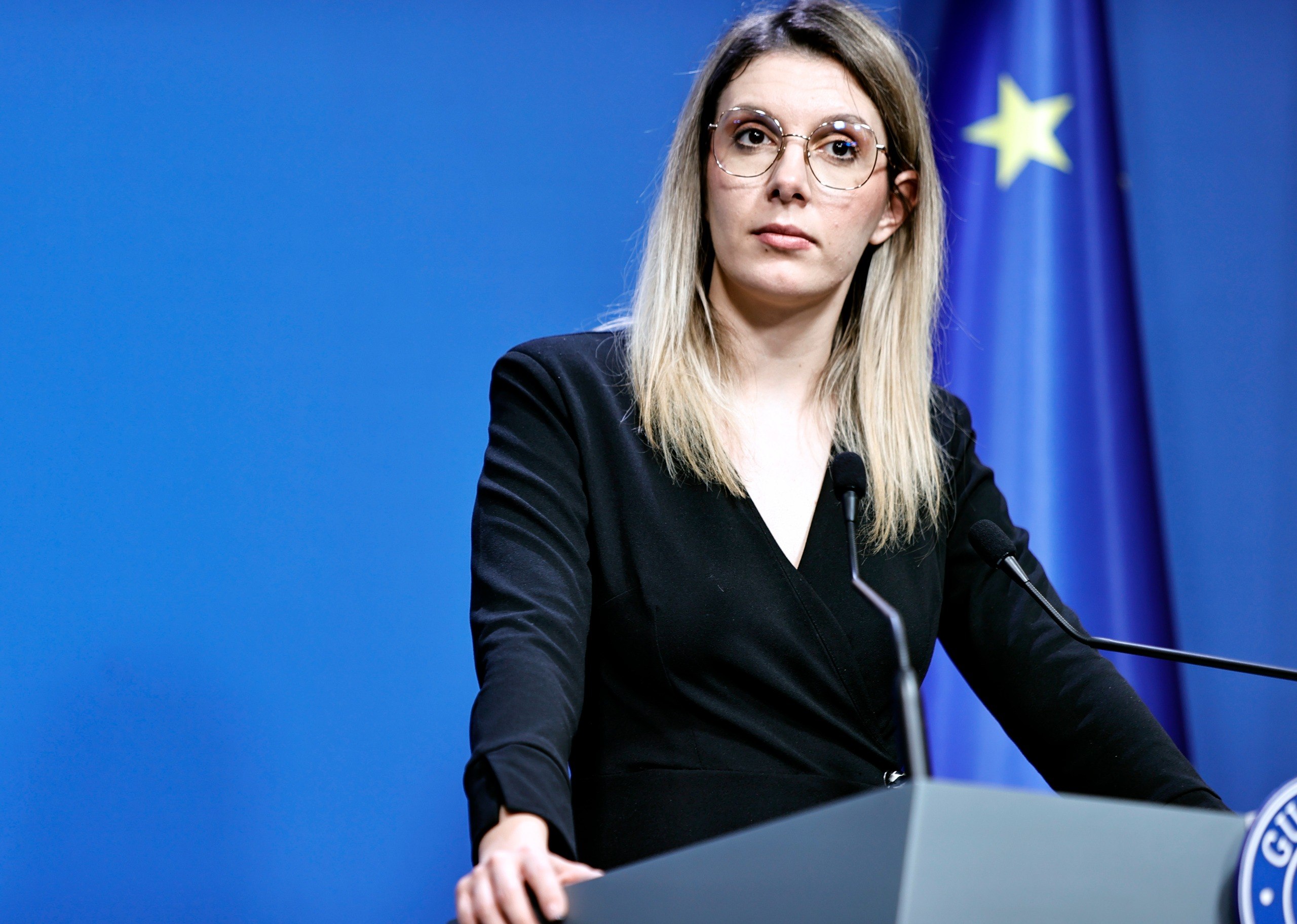 Procesul câștigat de Diana Buzoianu împotriva RA-APPS se reia de la zero. Ministrul Mediului, ironic: „Nu e normal să fie criticat sistemul de justiţie”