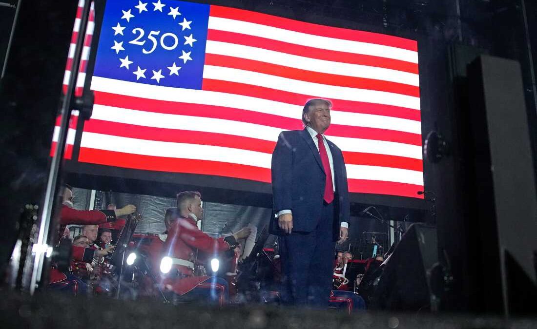 Trump susține un discurs istoric la Memorialul Lincoln, la aniversarea a 250 de ani de la proclamarea Declarației de Independență a SUA