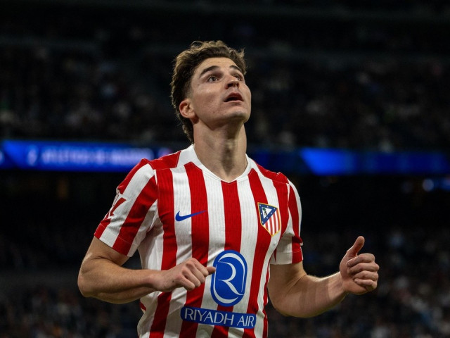 Julian Alvarez, gata să refuze revenirea la Atletico Madrid! Barcelona a pus oferta pe masă