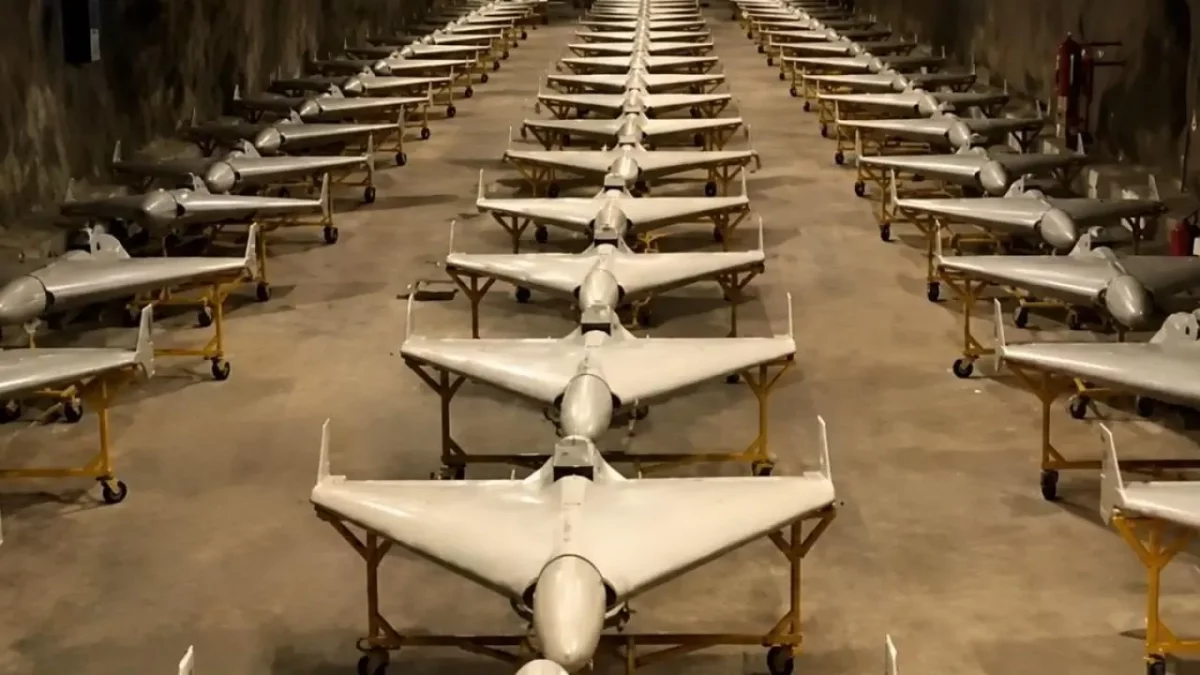 Cuba deține peste 300 de drone explozive primite de la Iran, avertizează fostul guvernator al Floridei. Trump a avertizat că „după Iran, Cuba e următoarea țintă a SUA”