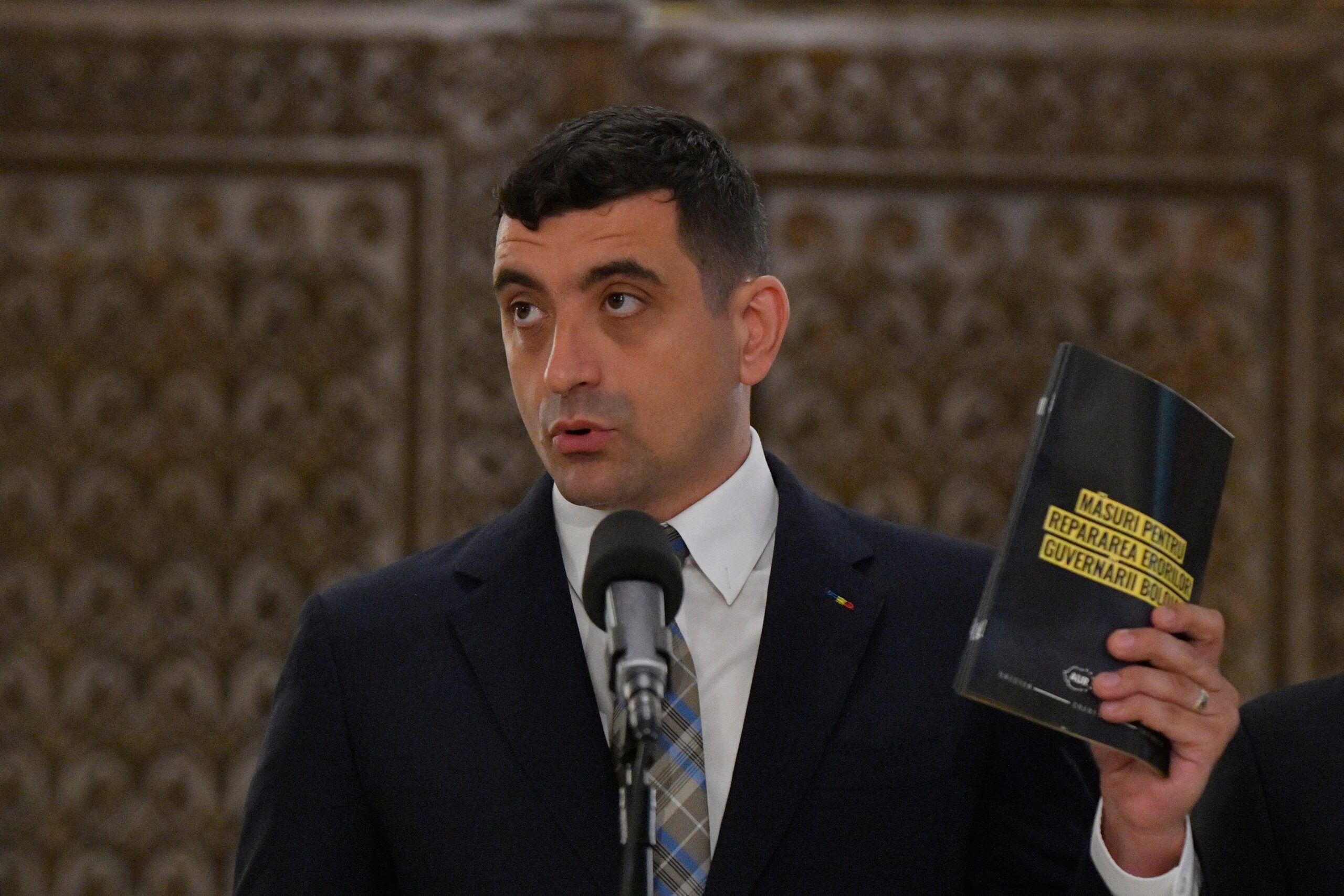 „Vânători de vrăjitoare”. Replica AUR pentru foștii ambasadori SUA care au cerut retragerea vizei lui George Simion