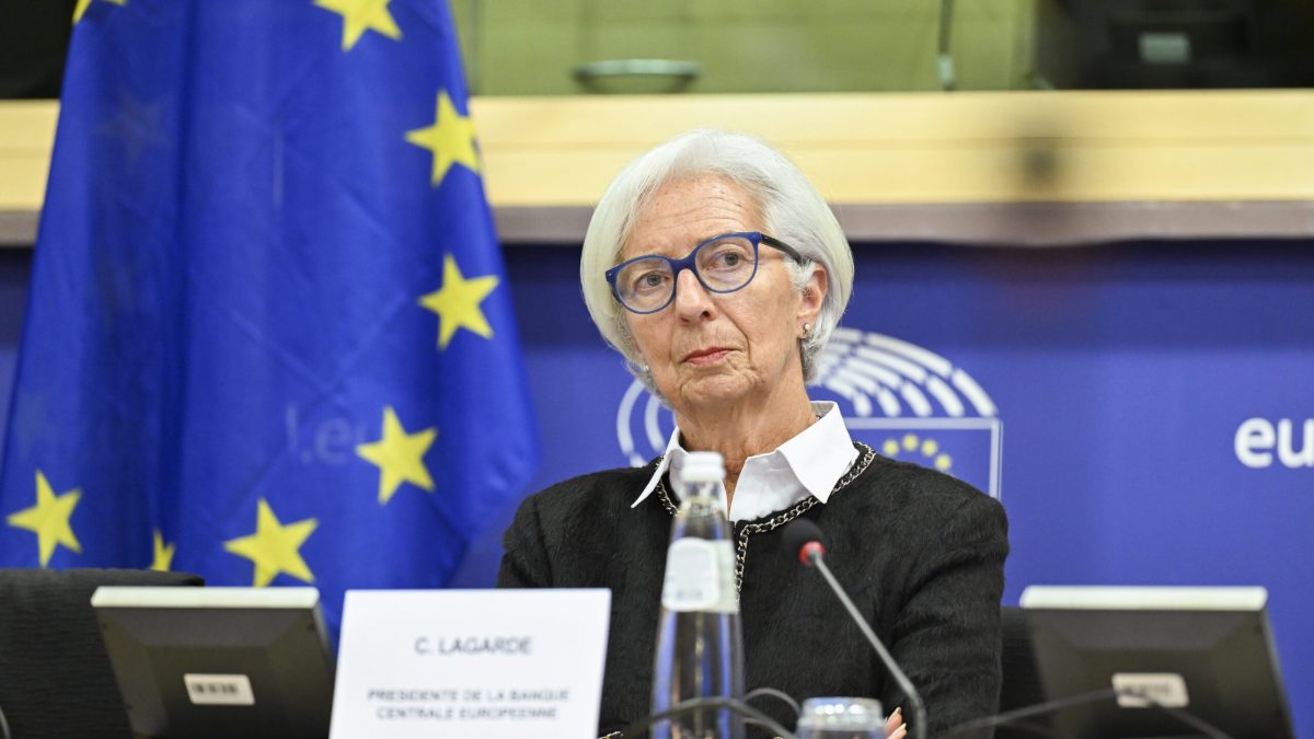 Statele Unite au vândut euro pentru a cumpăra yeni japonezi, fără a informa Banca Centrală Europeană. Ce spun analiștii despre gestul Administrației Trump