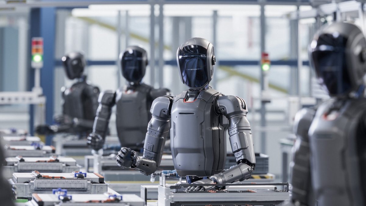 Ce pot face roboții în 2026? De la treburi casnice, până la transportarea muniției pe frontul din Ucraina, roboții devin tot mai indispensabili în viața de zi cu zi