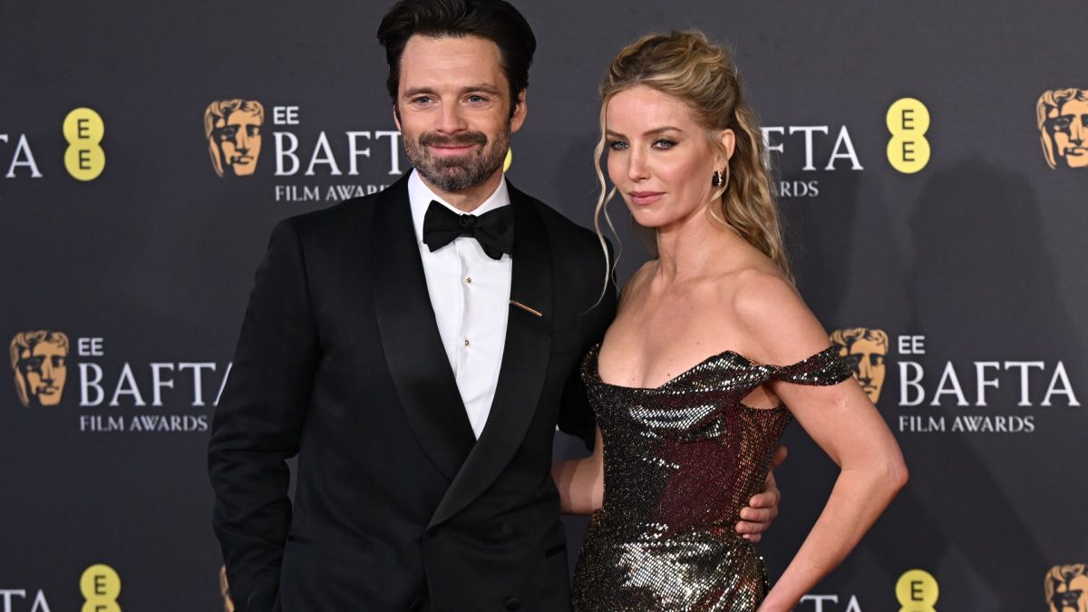 Sebastian Stan și Annabelle Wallis au devenit părinți