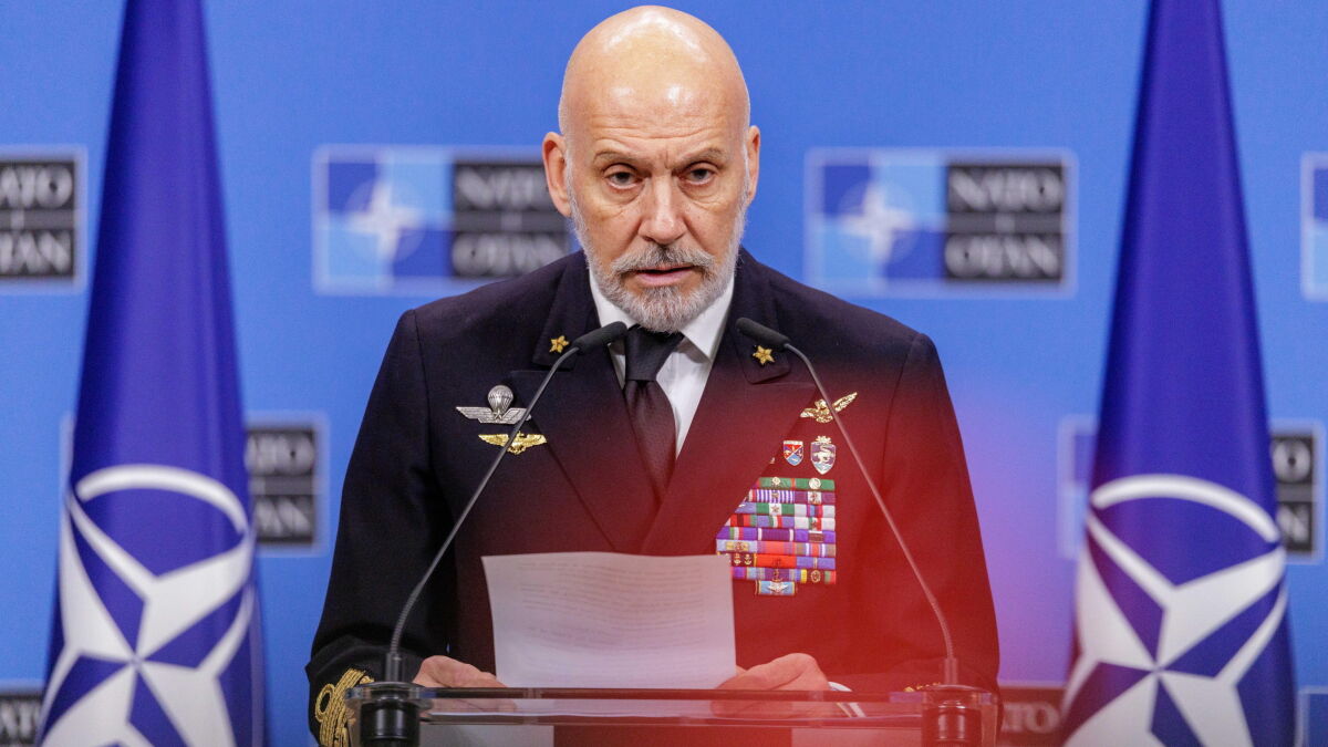 NATO este pregătită să răspundă unui atac rusesc