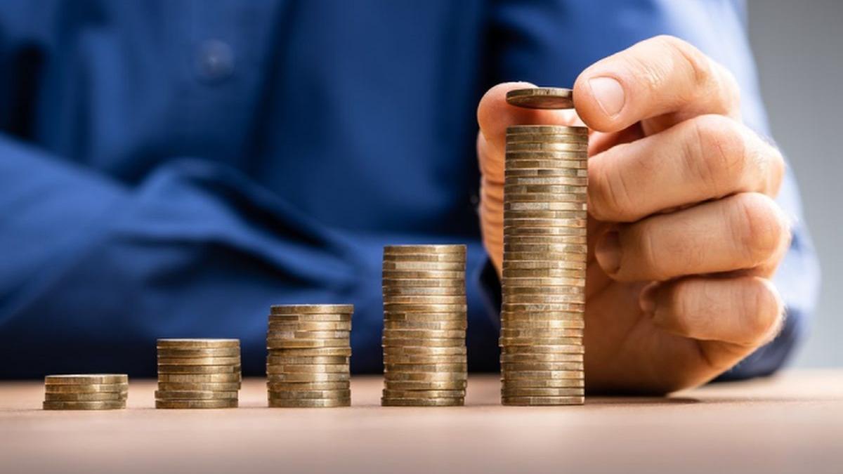 Salariile cresc, dar puterea de cumpărare scade