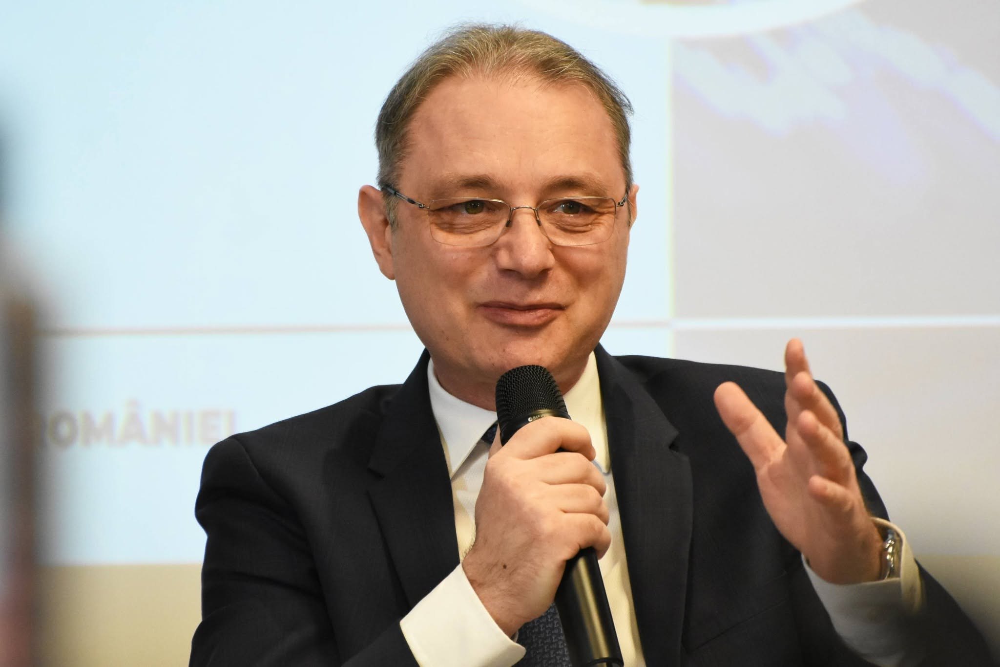 Luca Niculescu anunță măsuri pentru pensionarii cu venituri mici și reluarea discuțiilor privind salarizarea bugetarilor