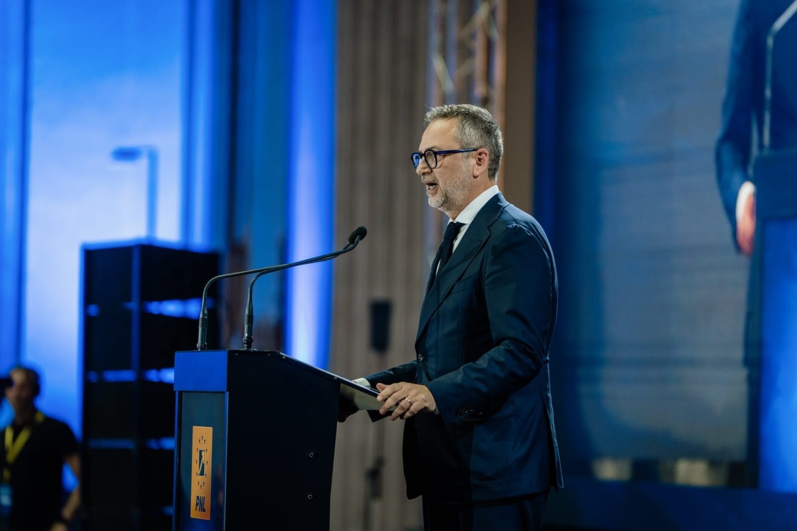 Dan Motreanu îl acuză pe Grindeanu că se comportă ca „adevăratul premier”: „PSD are Guvernul”